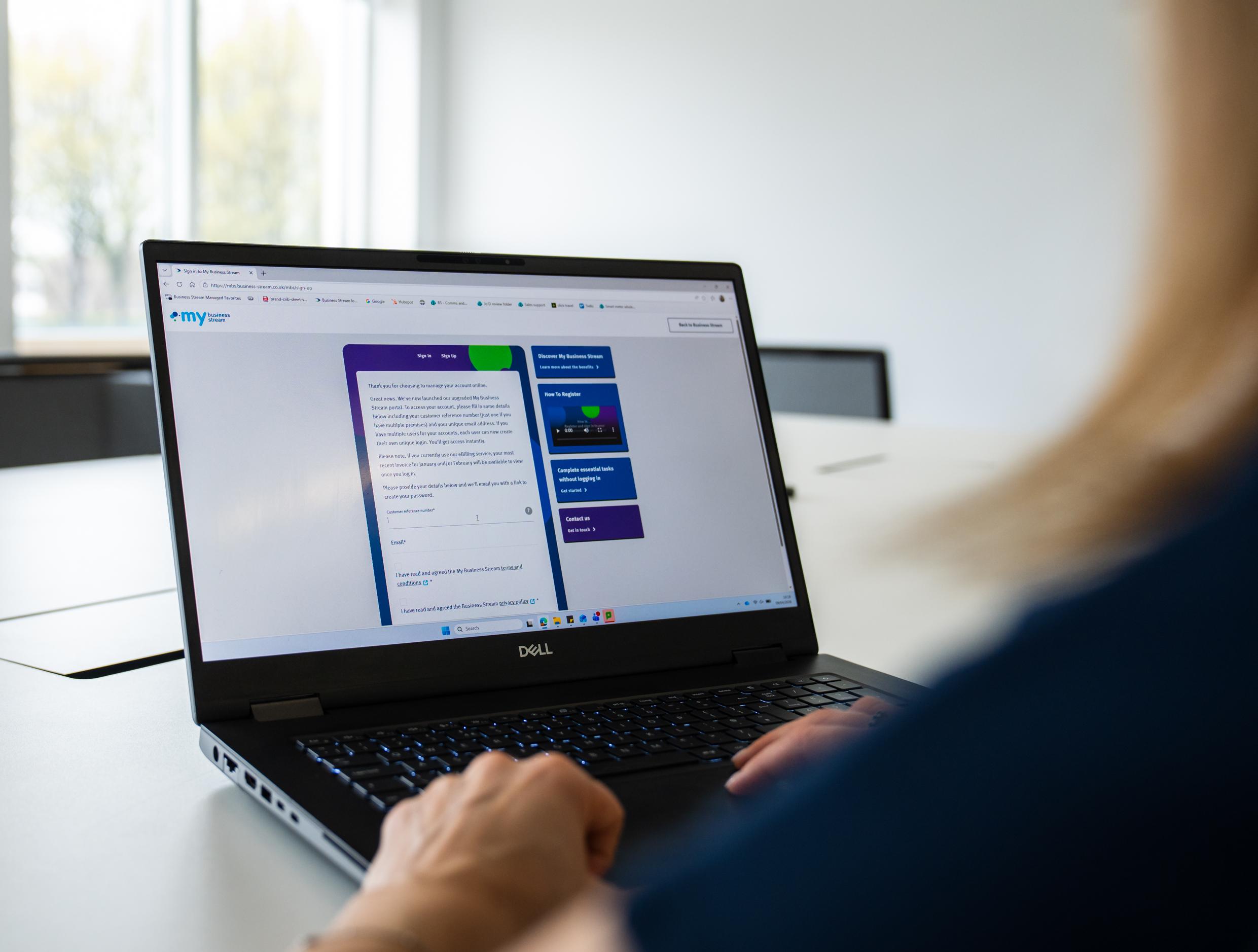 Easy account management | Business Stream